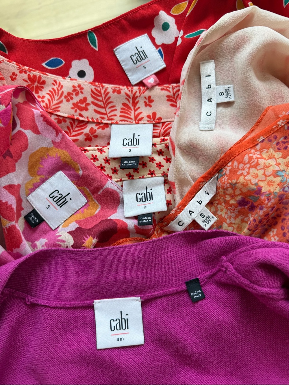 CAbi LOT 9 Piece Sleeveless Bundle Blouses Tops Cardigan Capsule Wardrobe Small - Picture 4 of 15